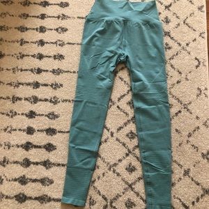 Alphalete Revival Leggings